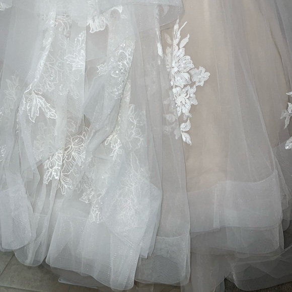 Wedding Dress- worn once - Picture 15 of 15